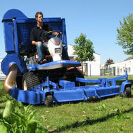 traktorová kosačka ISEKI SF310